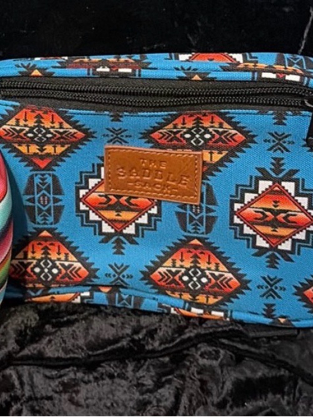 NWT Ranch Dress’n saddle sak